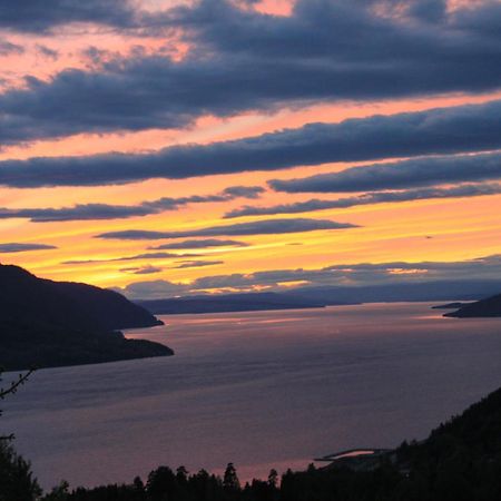 Luxury Mountain Villa Strandlykkja Eksteriør bilde